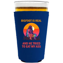Load image into Gallery viewer, Bigfoot is Real Pint Glass Coolie