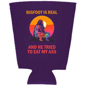 Bigfoot is Real Pint Glass Coolie