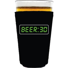 Load image into Gallery viewer, black pint glass koozie with beer 30 funny design thirty
