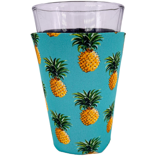 pineapple pattern koozie with teal color and pineapple design 